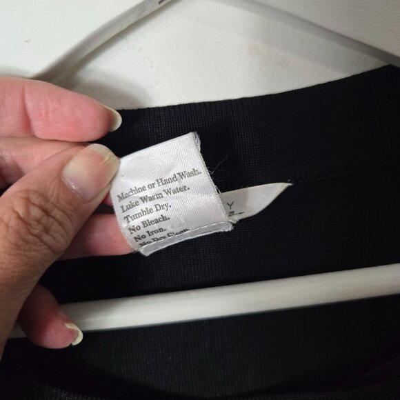 Exclusively Misook Size M Black Button Keyhole Chest Long Sleeve Sweater - Picture 12 of 13